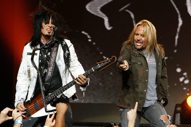 Motley Crue Motley Crue