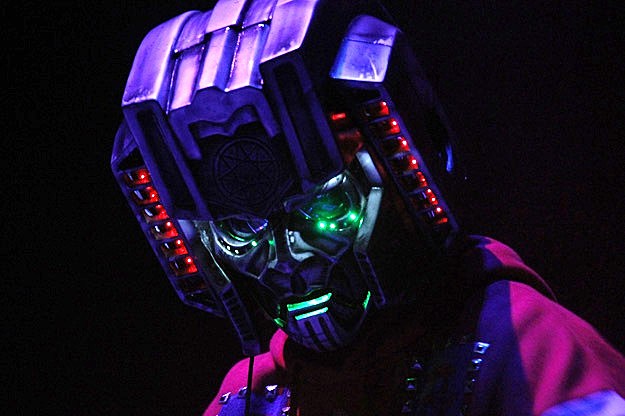 DJ Starscream (2)