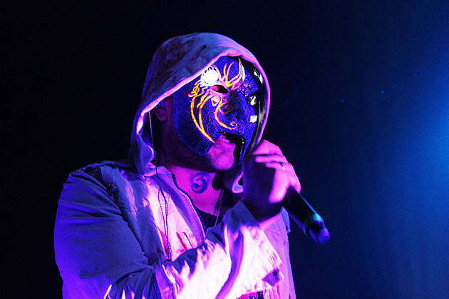Hollywood Undead (2)