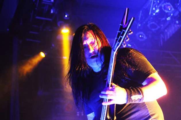 Testament (4)