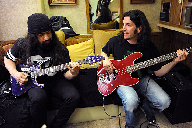 Rob Caggiano-Frank Bello Rob Caggiano-Frank Bello