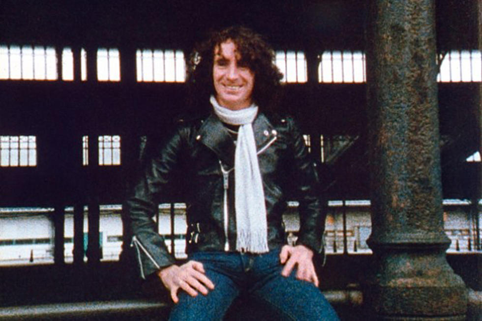 Bon Scott Statue to Be Erected in AC/DC Singer's Hometown