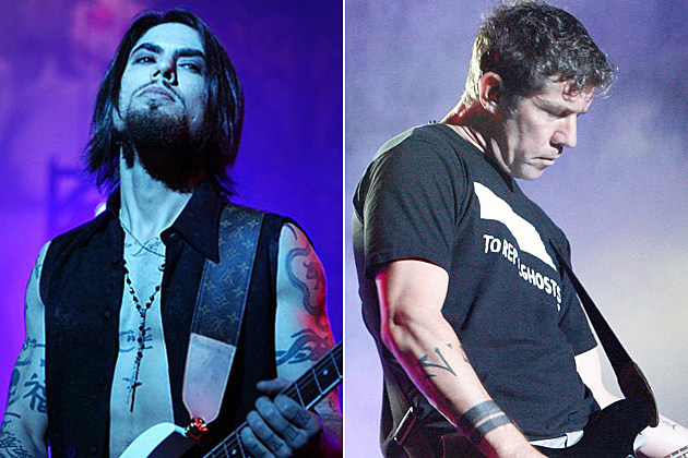Dave Navarro-Eric Avery Dave Navarro-Eric Avery