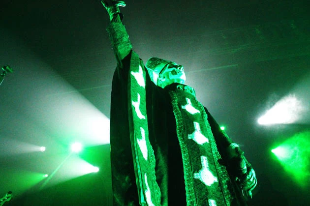Ghost (3)