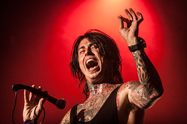 Falling-in-Reverse-4