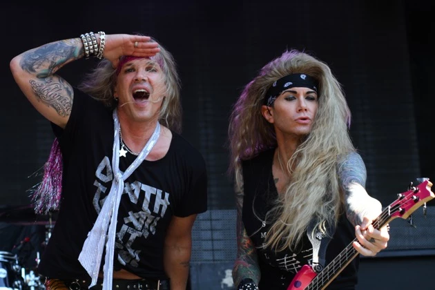 6 steel panther
