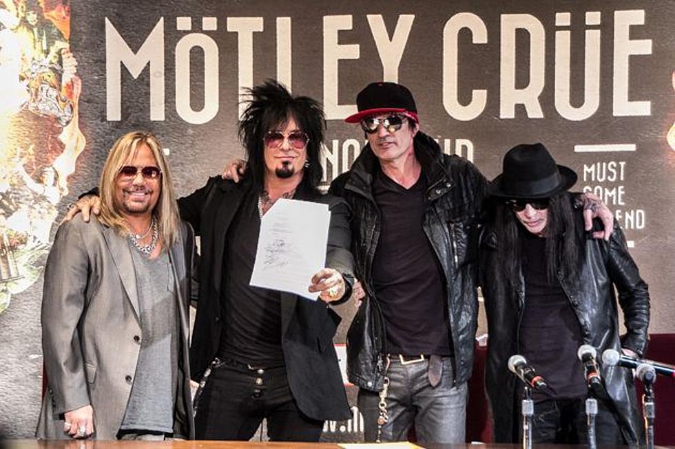 Motley Crue’s ‘The Dirt’ Biopic Picked Up By Focus Features, Vince Neil to Throw Superbowl Party