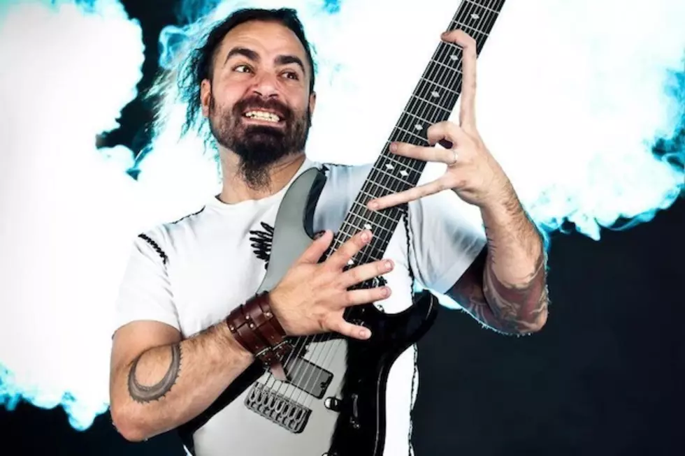 Former Korn Touring Guitarist Shane Gibson Dies