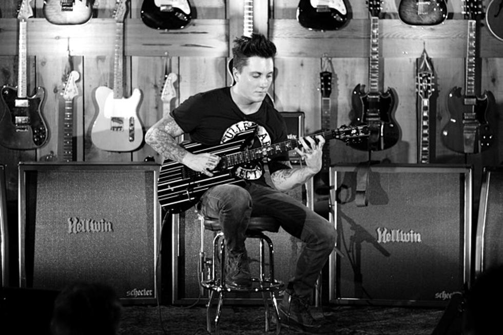 Avenged Sevenfold’s Synyster Gates Shreds for Guitar Center Master Class [Watch]