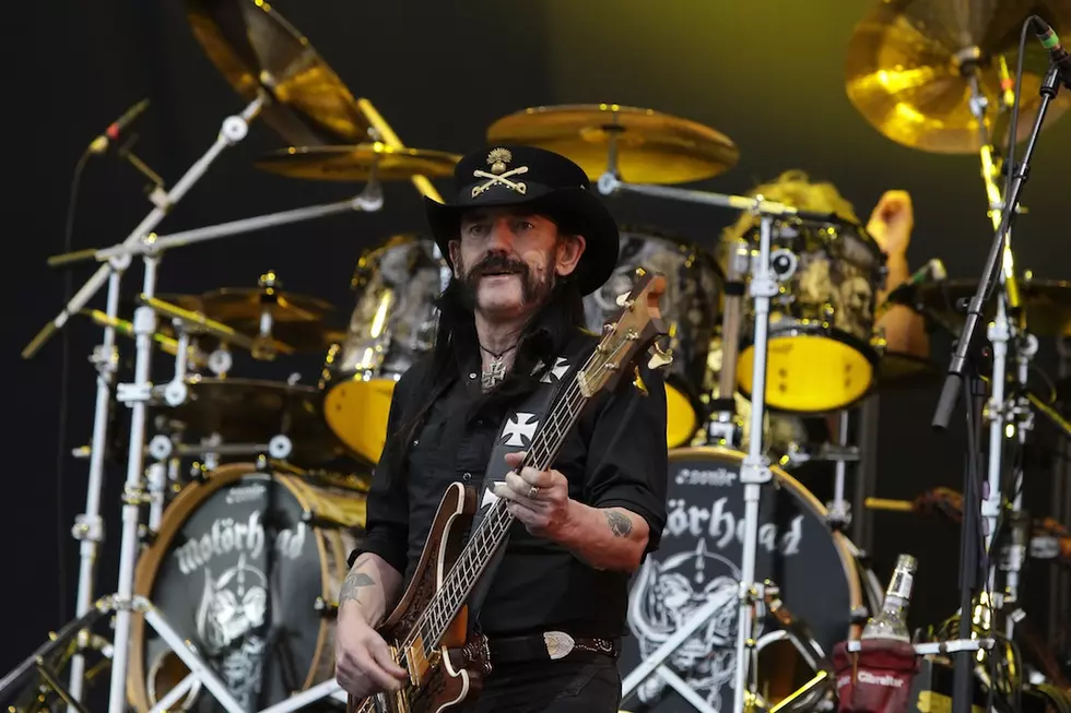 Motorhead's Lemmy Kilmister Completes Gig in St. Louis