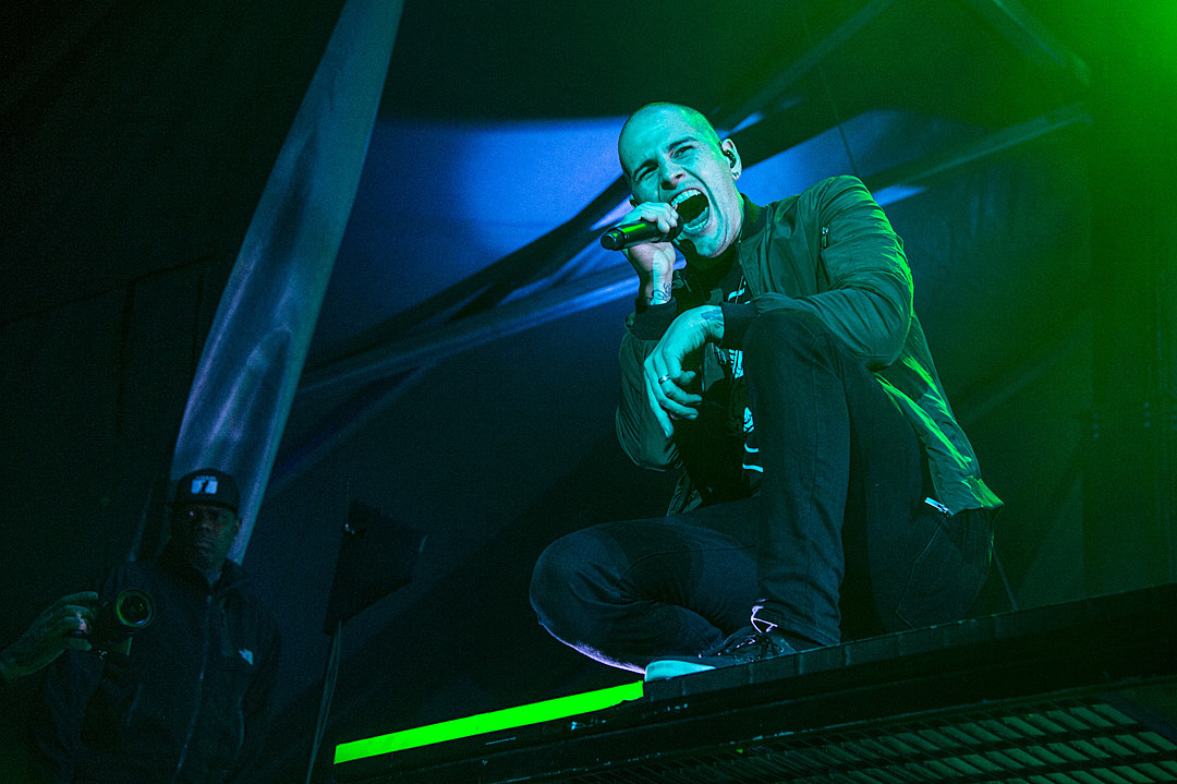 M. Shadows